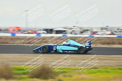 media/Jan-26-2025-CalClub SCCA (Sun) [[cfcea7df88]]/Group 2/Race/